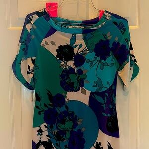 Evan Picone Green Fitted Graphic Slip on dress with custom cut sleeves